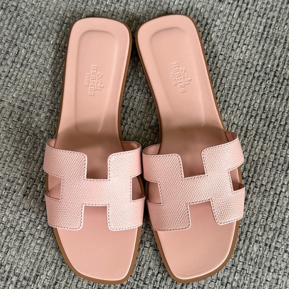 NEW Hermes Rose Pale Epsom Calfskin Oran SandalS - Picture 4 of 13